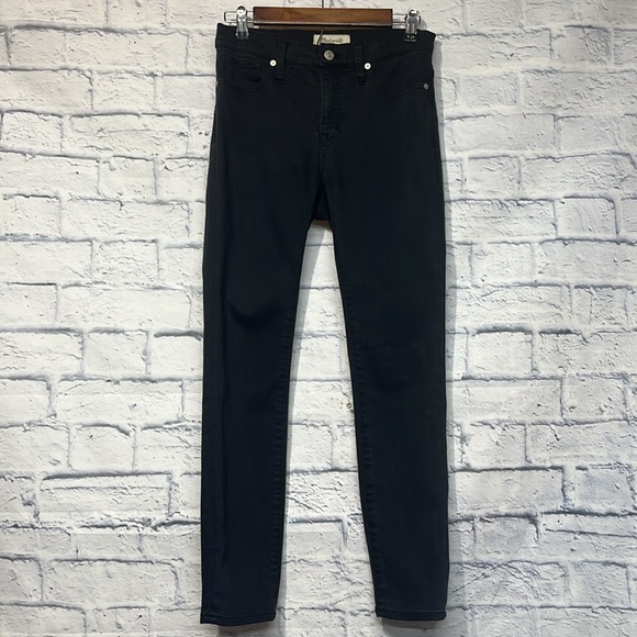 Madewell 9" High-Rise Skinny Jeans in Lunar Wash: - Picture 4 of 10